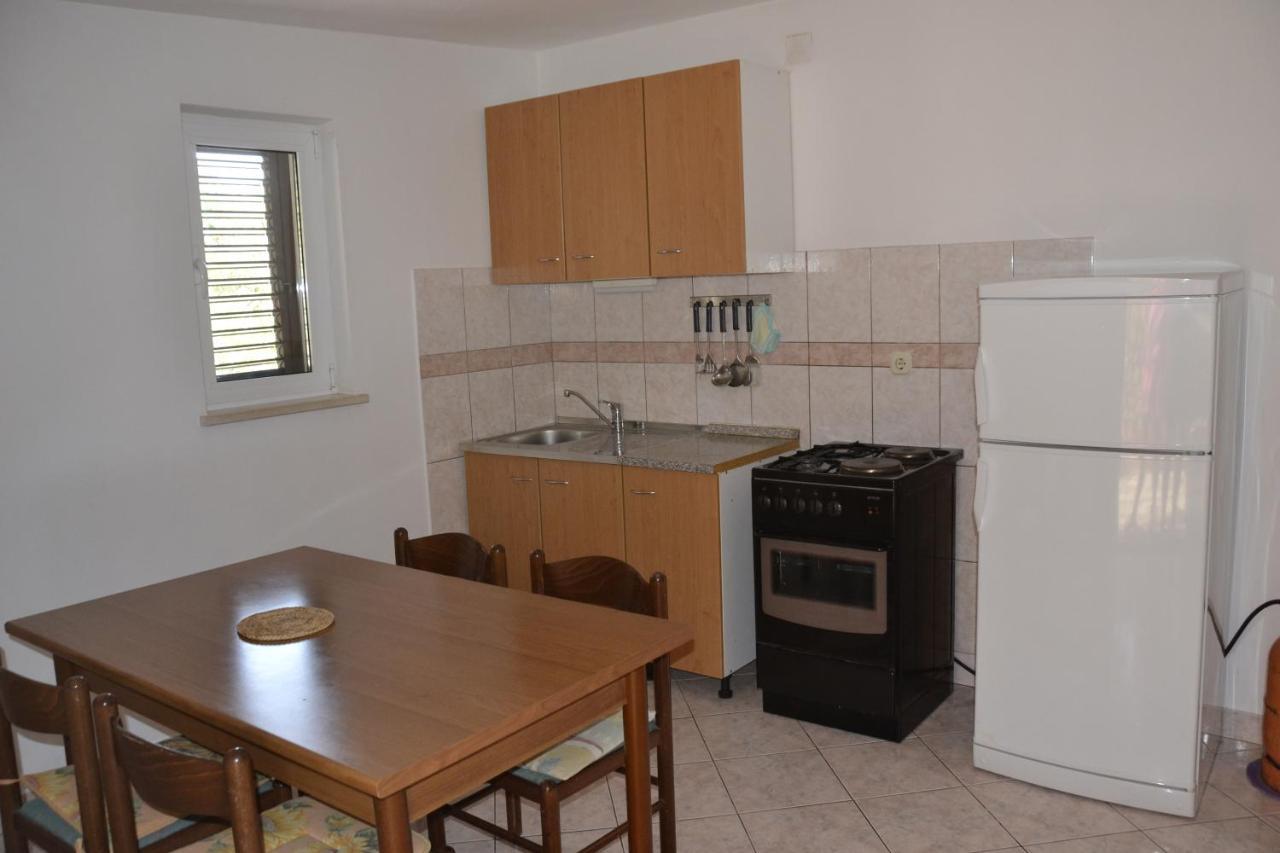 Zubovići Apartments By The Sea Kustici, Pag - 6335 מראה חיצוני תמונה